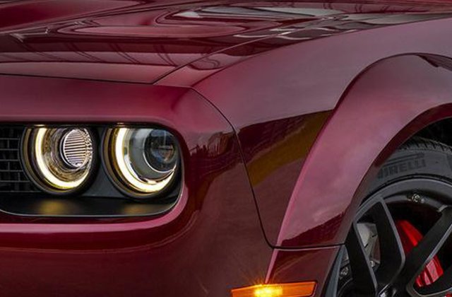 download dodge challenger srt hellcat widebody for iphone x wallpaper - medium